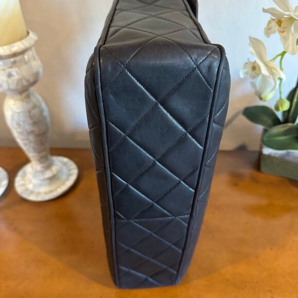 CHANEL Quilted Matelassé CC Lambskin Fringe Chain Bag Black - Picture 9 of 15